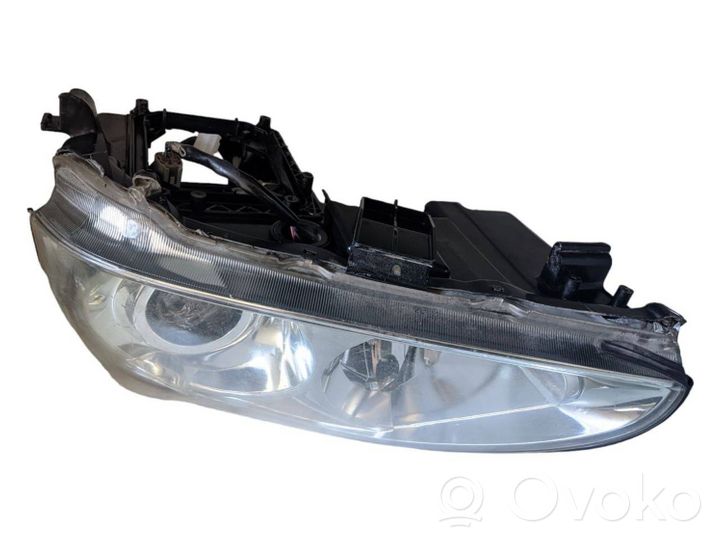 Lexus RX 330 - 350 - 400H Lampa przednia 8118548240