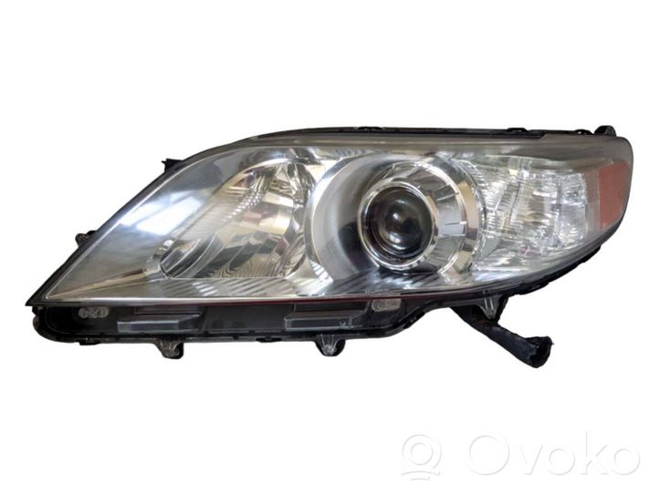 Toyota Sienna XL30 III Lampa przednia 8115008030