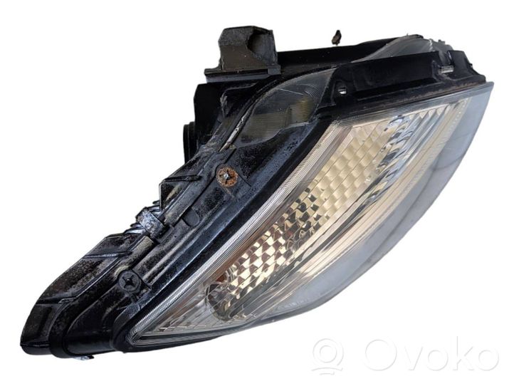 Mercedes-Benz S W221 Lampa przednia A2218200761