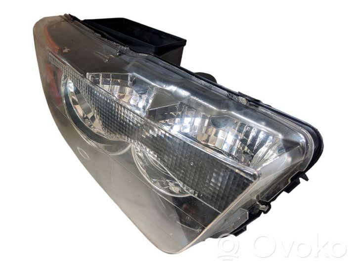 Volvo XC90 Lampa przednia 30764399