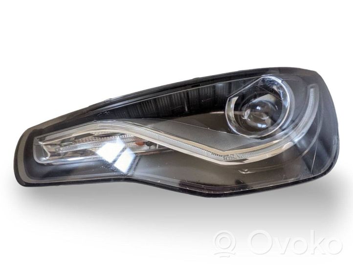 Audi A1 Lampa przednia 8X0941005