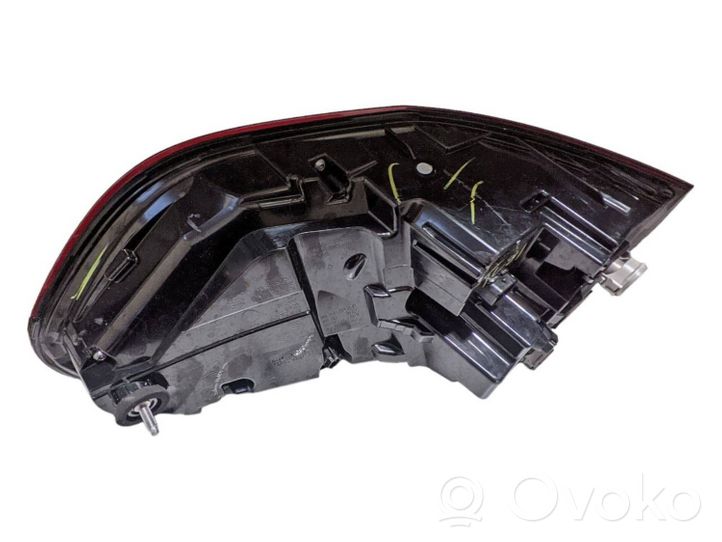 BMW X5 G05 Luci posteriori 2SK013396