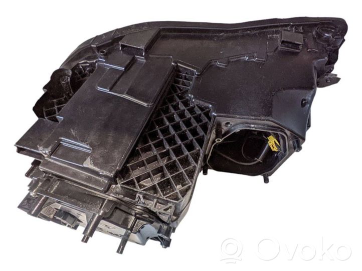 Audi A8 S8 D4 4H Phare frontale 4H0941030