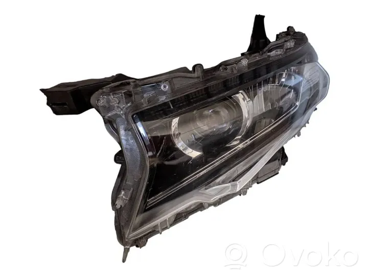 Toyota Land Cruiser (J150) Lampa przednia 8118560N20