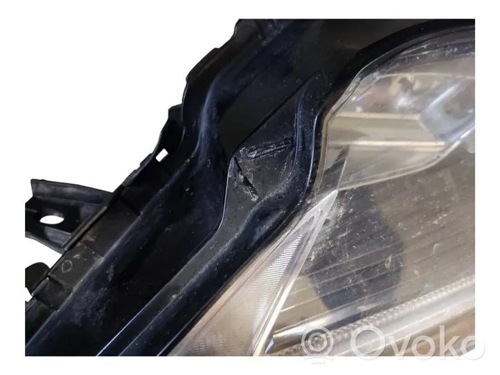 Lexus RX 450H Faro delantero/faro principal 8114548D40