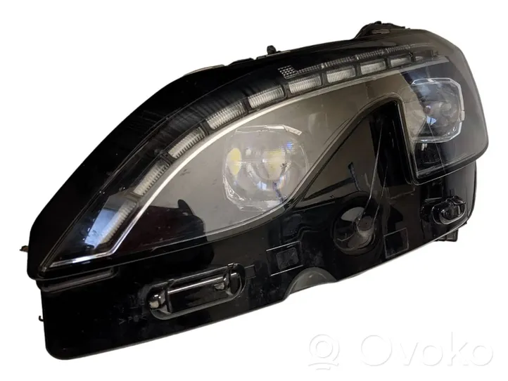 Peugeot 3008 II Lampa przednia 9826572780