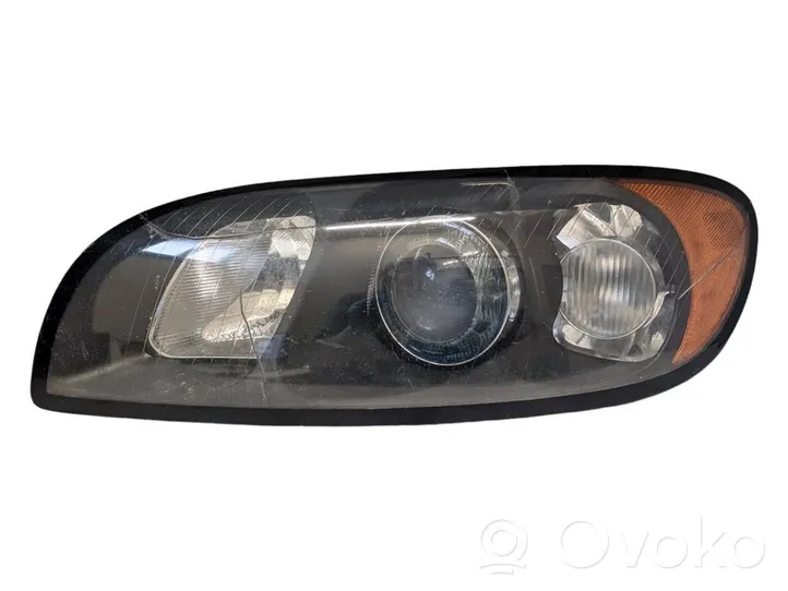 Volvo C70 Lampa przednia 9466359