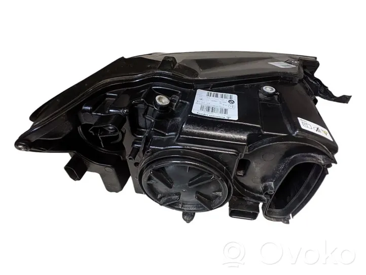 BMW X3 F25 Lampa przednia 7401131