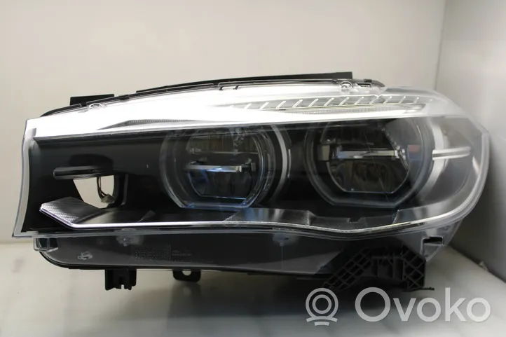 BMW X5 F15 Lampa przednia 7290065