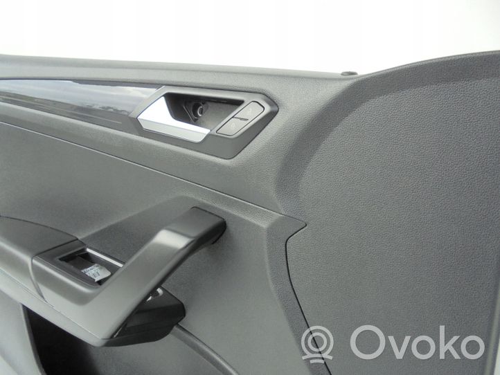 Volkswagen T-Roc Etuoven verhoilu 2GA867011