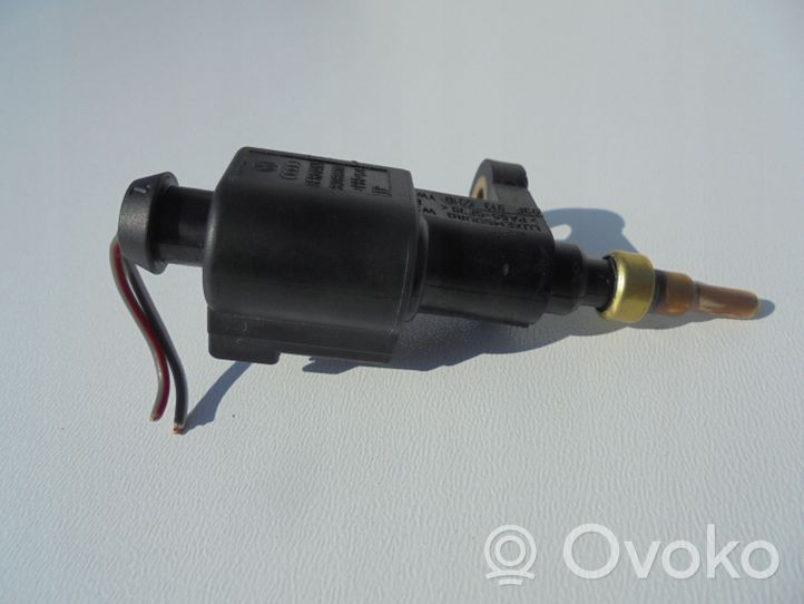 Seat Arona Kühlmitteltemperatur Sensor Fühler Geber 03F919501B