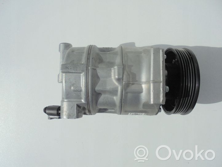 Seat Arona Ilmastointilaitteen kompressorin pumppu (A/C) 5Q0816803F