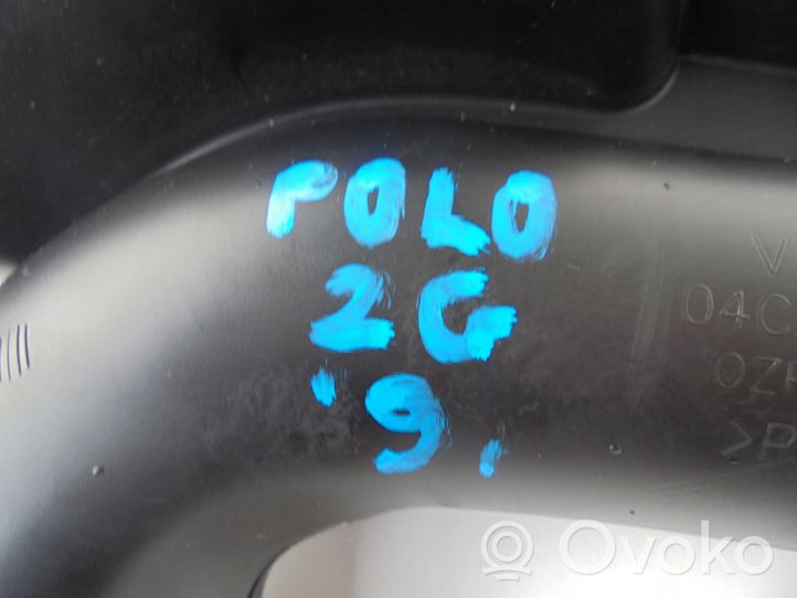 Volkswagen Polo VI AW Część rury dolotu powietrza 04C129618M