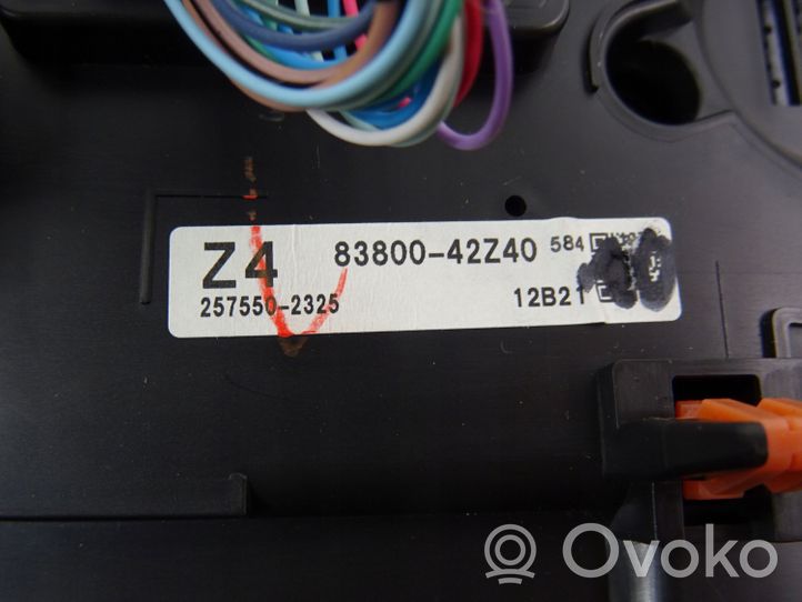 Toyota RAV 4 (XA50) Compteur de vitesse tableau de bord 8380042Z40