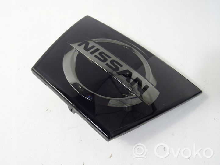 Nissan Micra K14 Mostrina con logo/emblema della casa automobilistica 628905FA0B