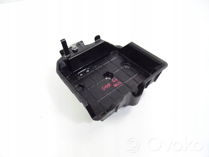 Toyota C-HR Boîte de batterie 7440447030