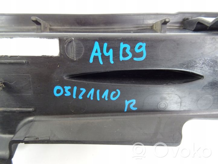 Audi A4 S4 B9 Rivestimento dell’estremità del parafango 8W0821170