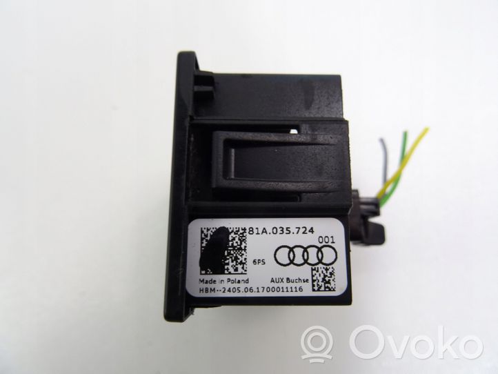 Audi A3 S3 8V AUX-pistokeliitin 81A035724