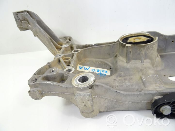 Audi Q3 8U Sottotelaio anteriore 3C0199369H