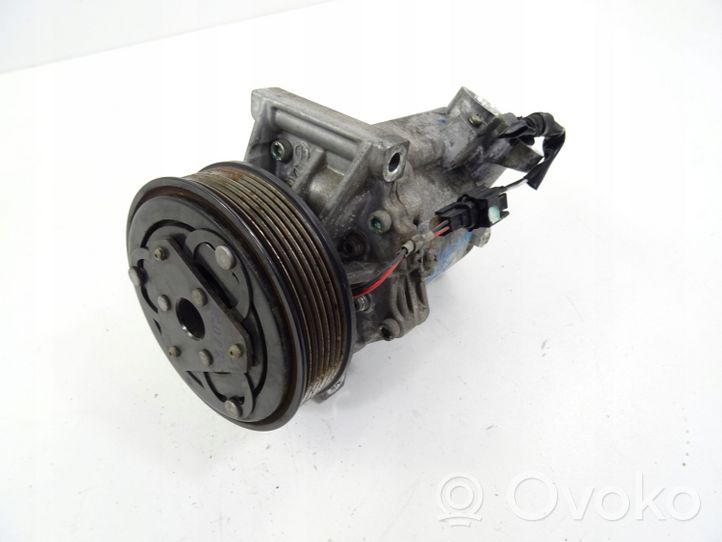 Nissan Juke I F15 Ilmastointilaitteen kompressorin pumppu (A/C) 92600BV80A