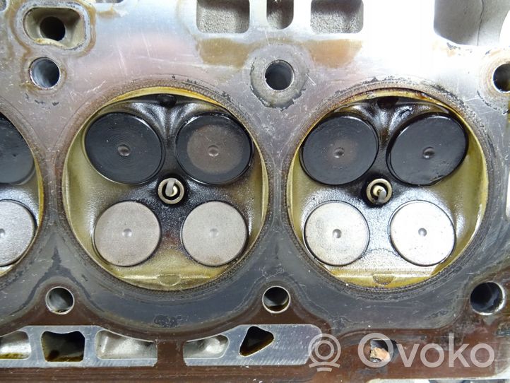 Volkswagen Golf VII Culasse moteur 04E103404M