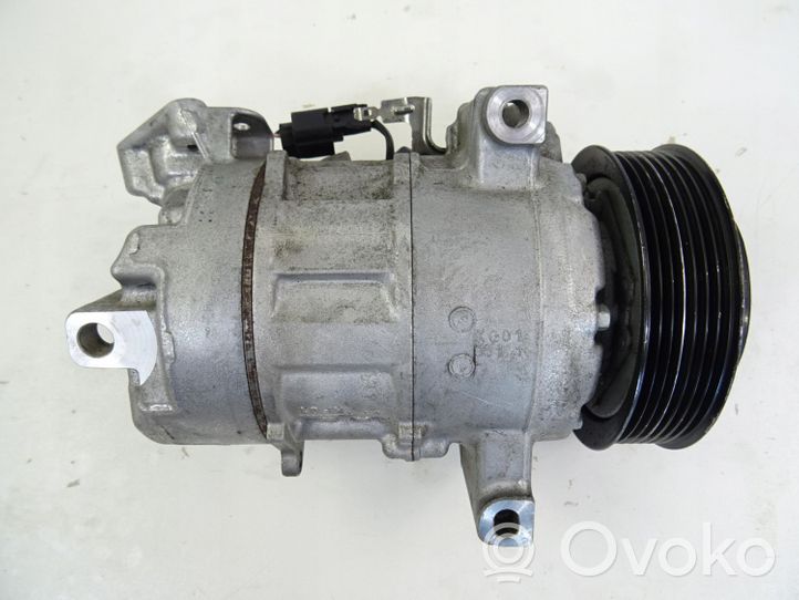 Nissan X-Trail T32 Ilmastointilaitteen kompressorin pumppu (A/C) 926004CA3A 