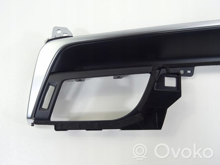 Nissan Qashqai J12 Rivestimento pannello centrale del cruscotto 684116UN2A