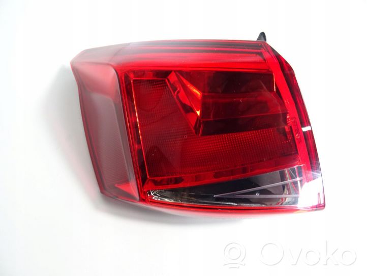 Seat Arona Lampa tylna 6F9945095B