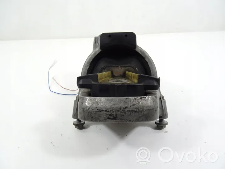 Audi A4 S4 B9 8W Valvola di depressione sul supporto motore 8W0199371CP