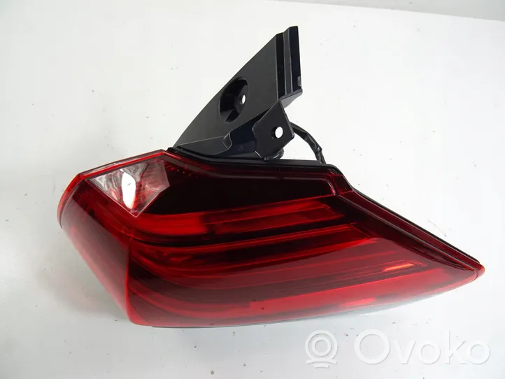 Nissan X-Trail T32 Rear/tail lights 26550-6FP0A