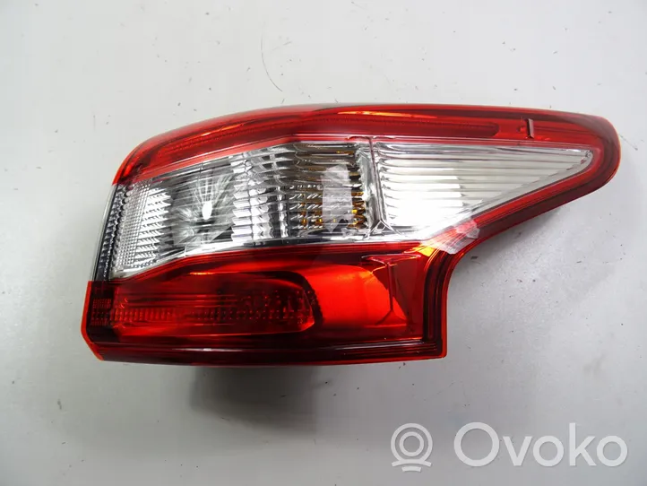 Nissan Qashqai Lampa tylna 265504EA0A