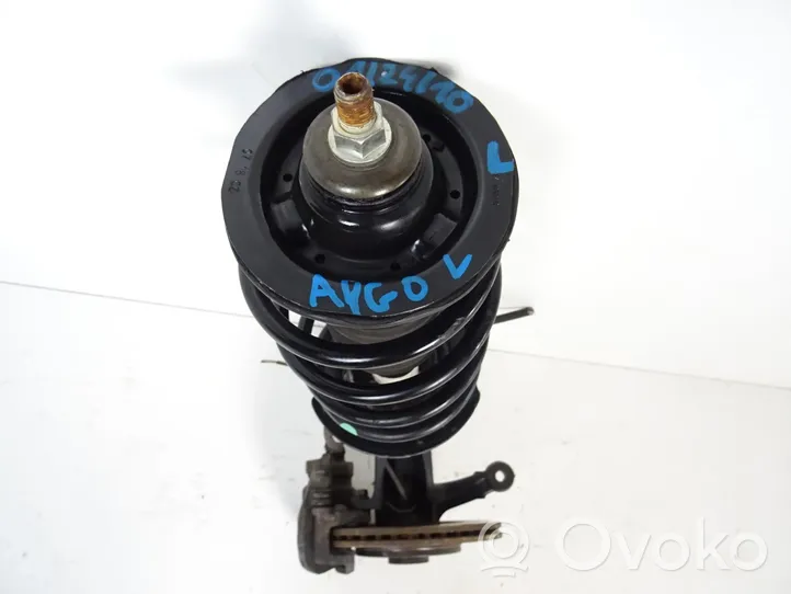 Toyota Aygo AB40 Front wheel hub spindle knuckle 