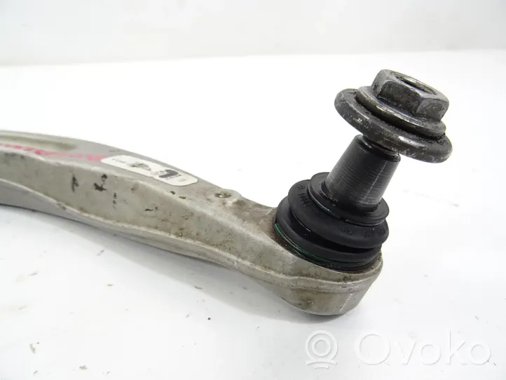 Audi A4 S4 B9 8W Braccio di controllo sospensione anteriore 8W0407695A