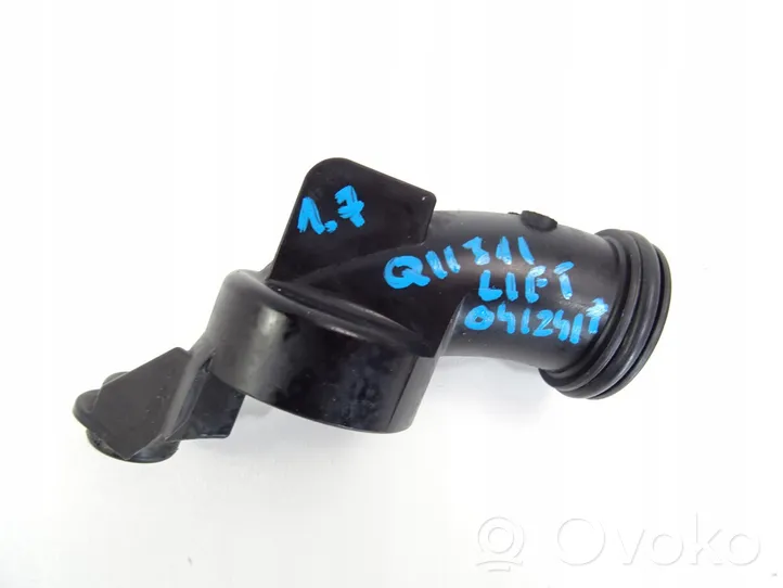 Nissan Qashqai Tubo flessibile del liquido di raffreddamento del motore 72434496