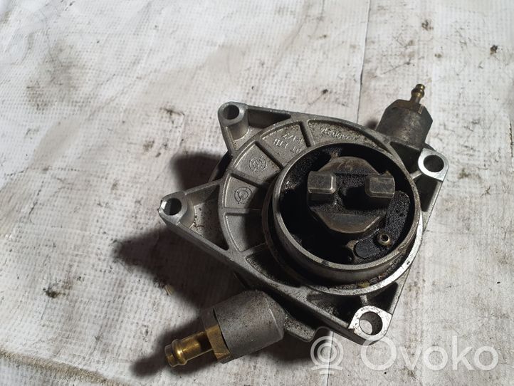 Chevrolet Lacetti Vacuum pump 9140307520