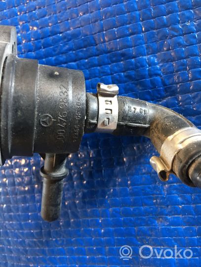 Mercedes-Benz GL X164 Valve vacuum A0004769832