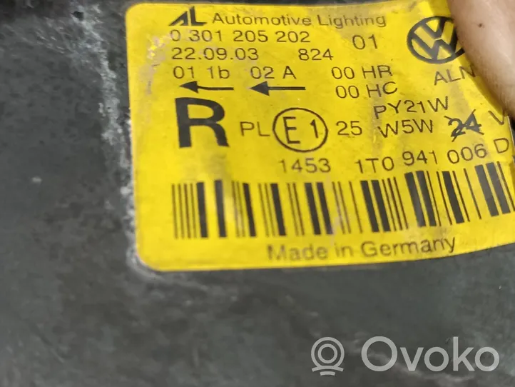 Volkswagen Touran I Lampa przednia 