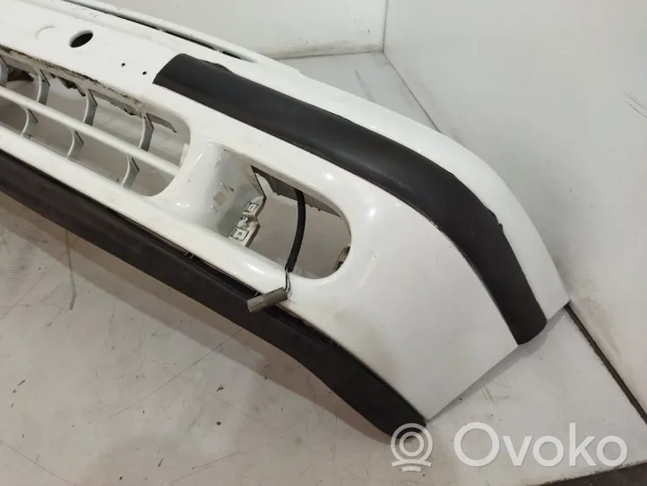 Renault Clio I Front bumper 