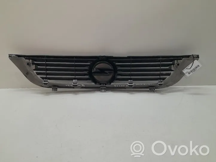 Opel Vectra B Atrapa chłodnicy / Grill 