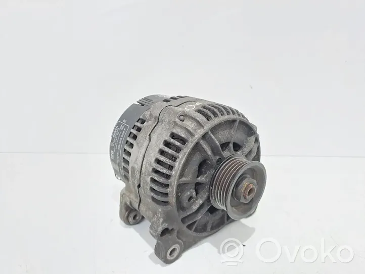 Audi A4 S4 B5 8D Generatore/alternatore 