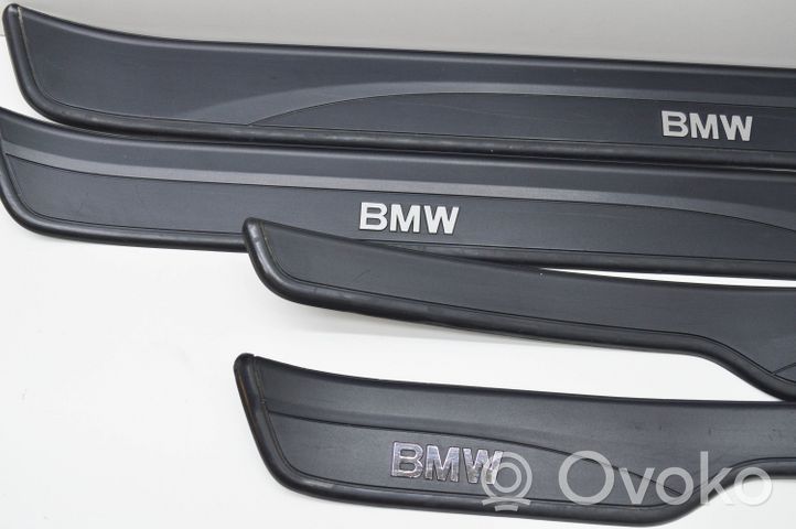 BMW 3 E90 E91 Autres éléments de garniture marchepied 7060286