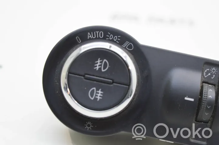 Opel Insignia A Light switch 