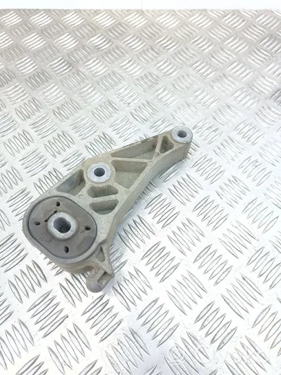 Opel Meriva A Engine mount bracket 13117089