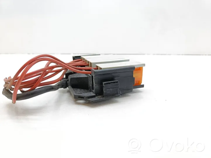 Opel Meriva A Module de fusibles 1452627-1