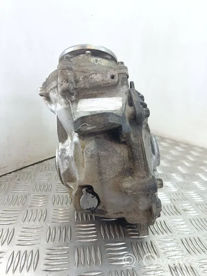 Mercedes-Benz C W204 Front differential A2213350108