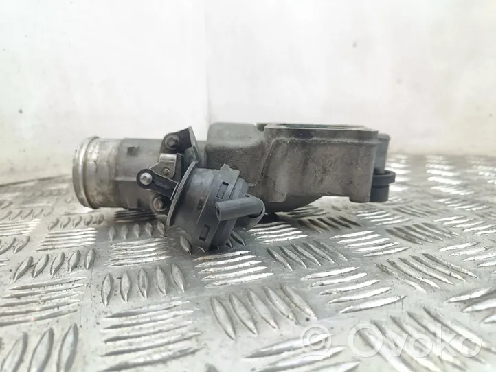 Opel Vectra C Clapet d'étranglement 08226802