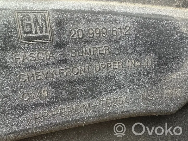 Chevrolet Captiva Zderzak przedni 20999612