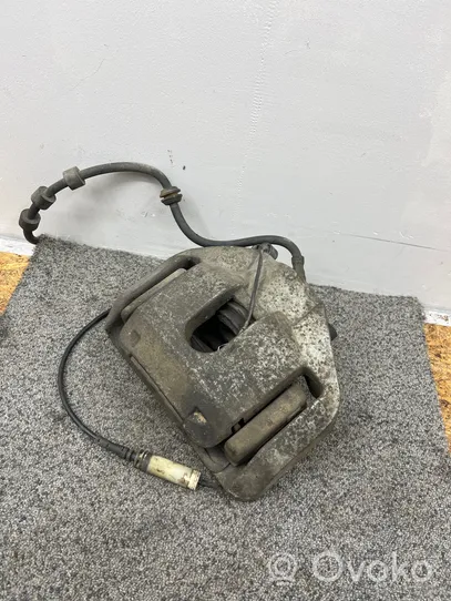 BMW 5 E60 E61 Front brake caliper 6030324