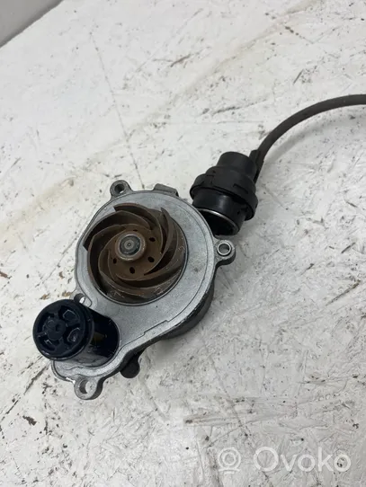 BMW 1 F20 F21 Pompa dell’acqua 03080495