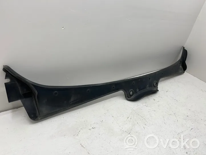 BMW 5 E60 E61 Rivestimento del tergicristallo 7027083